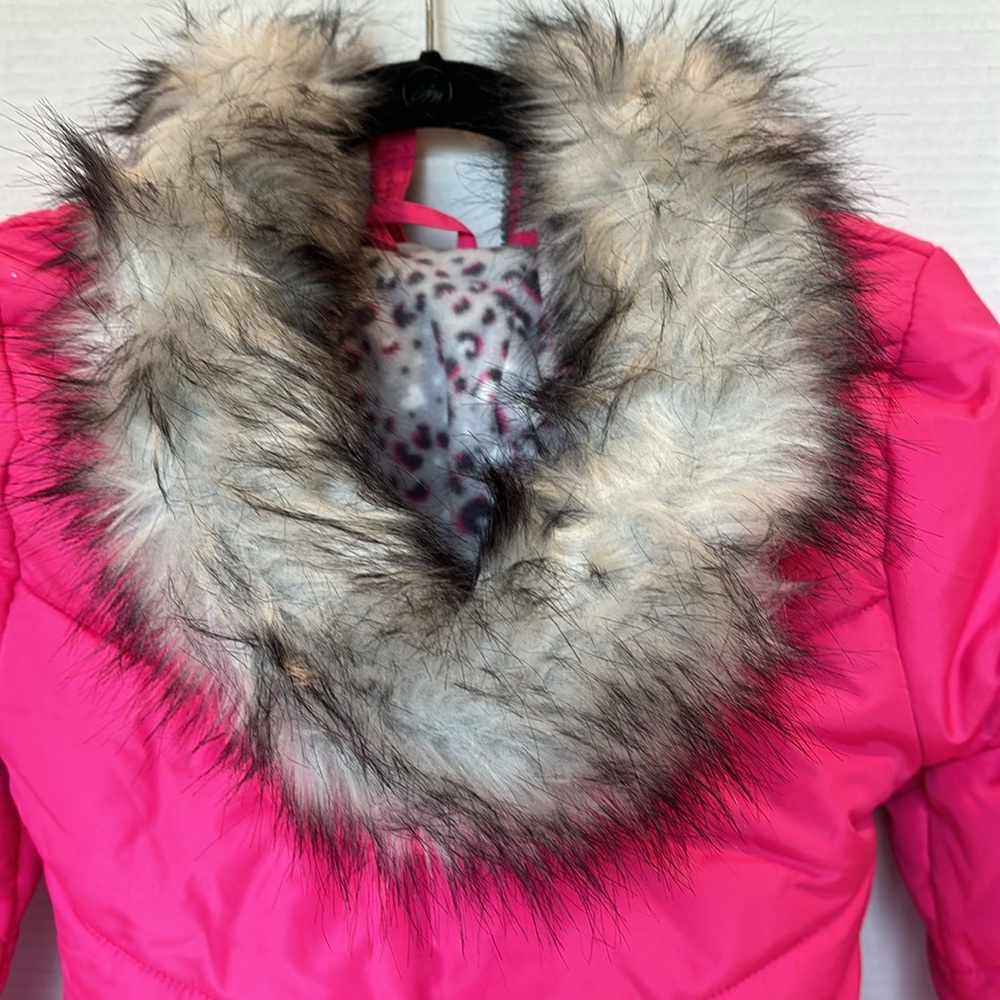 Weathertamer Girls Fuchsia Puffer Jacket with Faux Fur Size 7/8 - Picture 5 of 6
